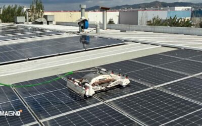 LIMPIEZA SOLAR EN CUBIERTAS INDUSTRIALES: CÓMO PLANIFICARLA SIN ALTERAR LA ACTIVIDAD