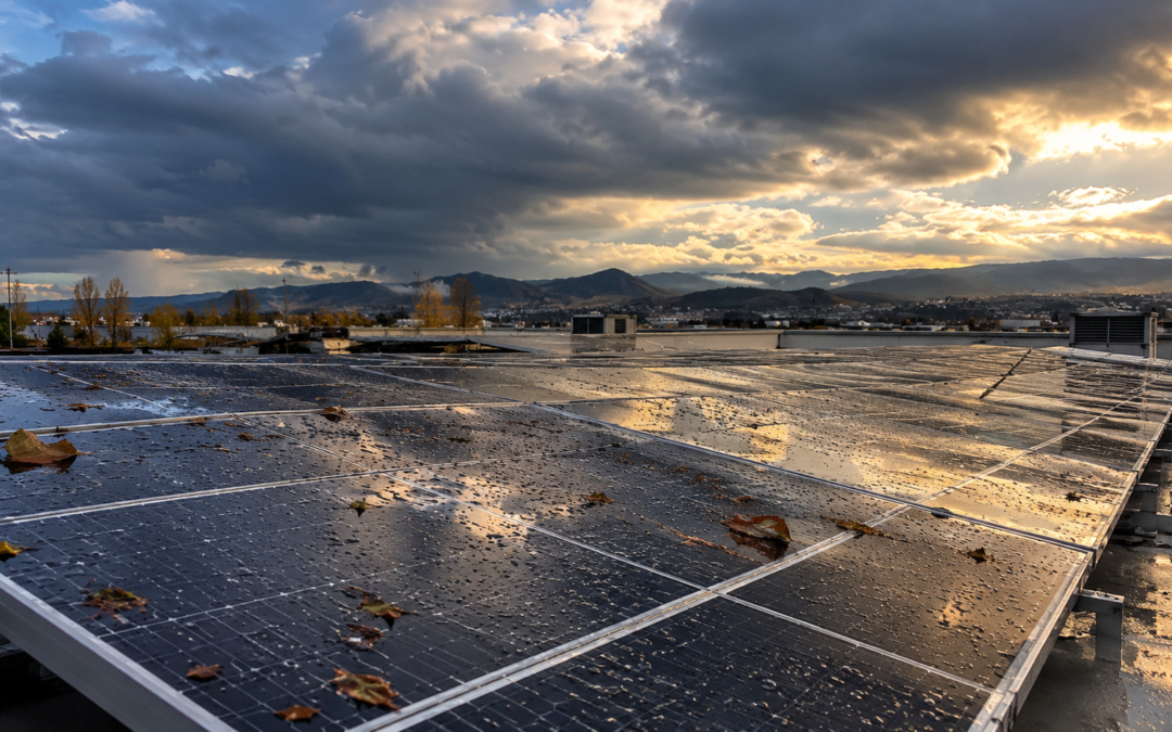 Paneles solares tras las lluvias en Granollers